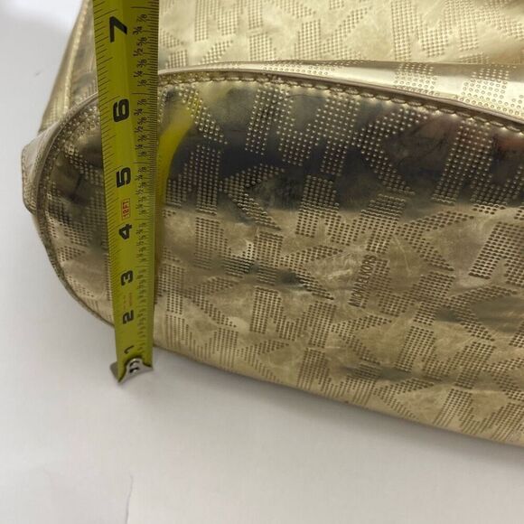 Michael Kors Women's Gold Monogram Logo Metallic Mirror Jet Set Tote Bag Medium - Picture 15 of 16